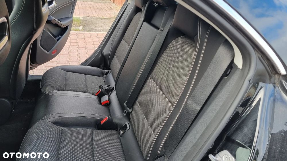 Mercedes-Benz CLA 180 (CDI) d - 26