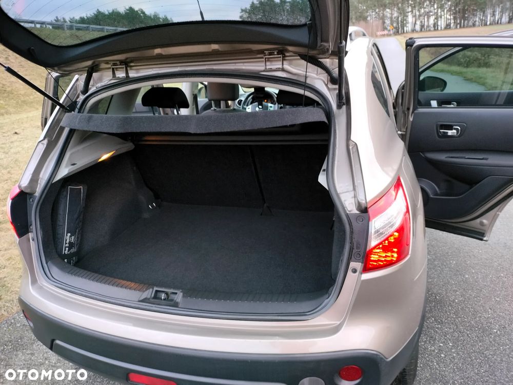 Nissan Qashqai 2.0 Acenta Pack - 35