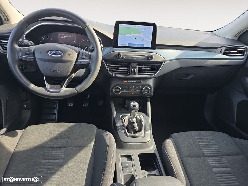 Ford Focus 1.0 EcoBoost Active - 10