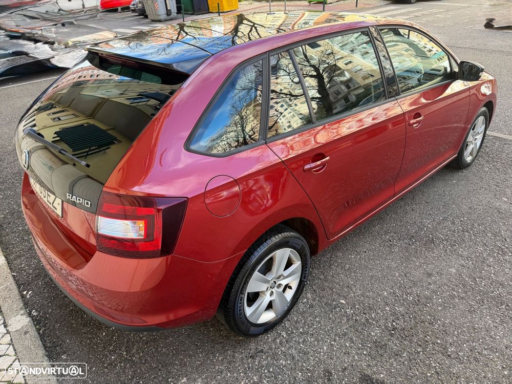 Skoda Rapid Spaceback 1.4 TDI DSG Style - 5