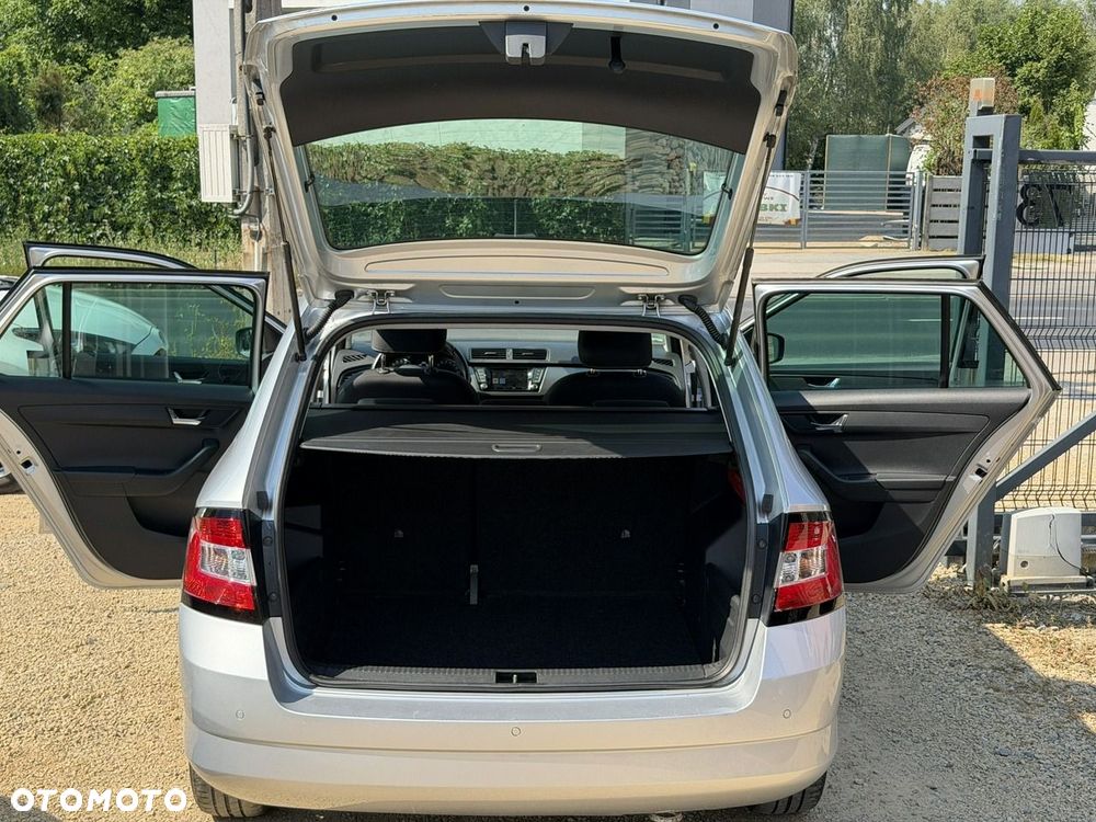 Skoda Fabia - 25