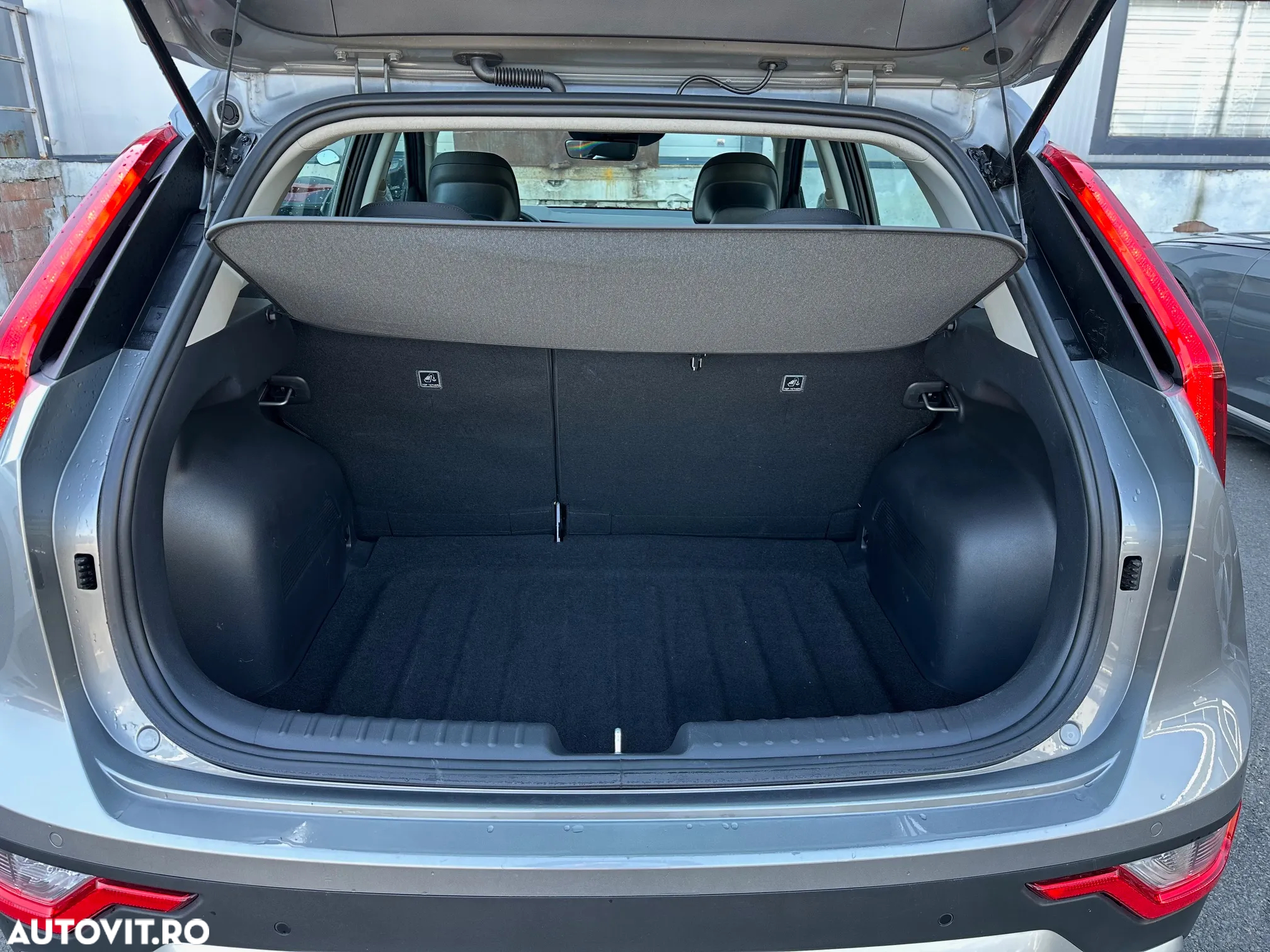 Kia Niro - 28