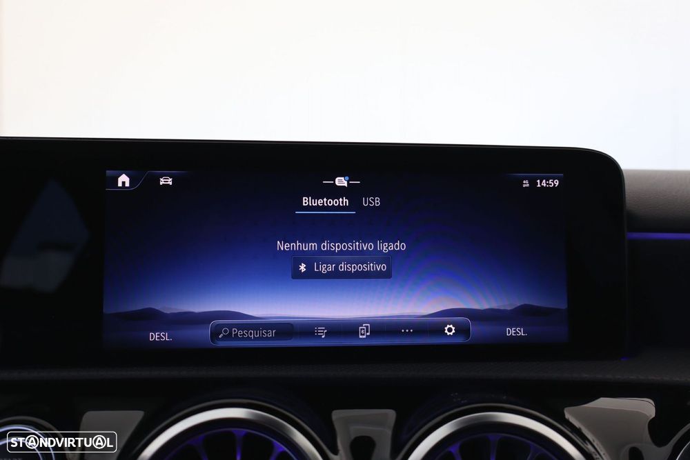 Mercedes-Benz A 200 AMG Line Aut. - 35
