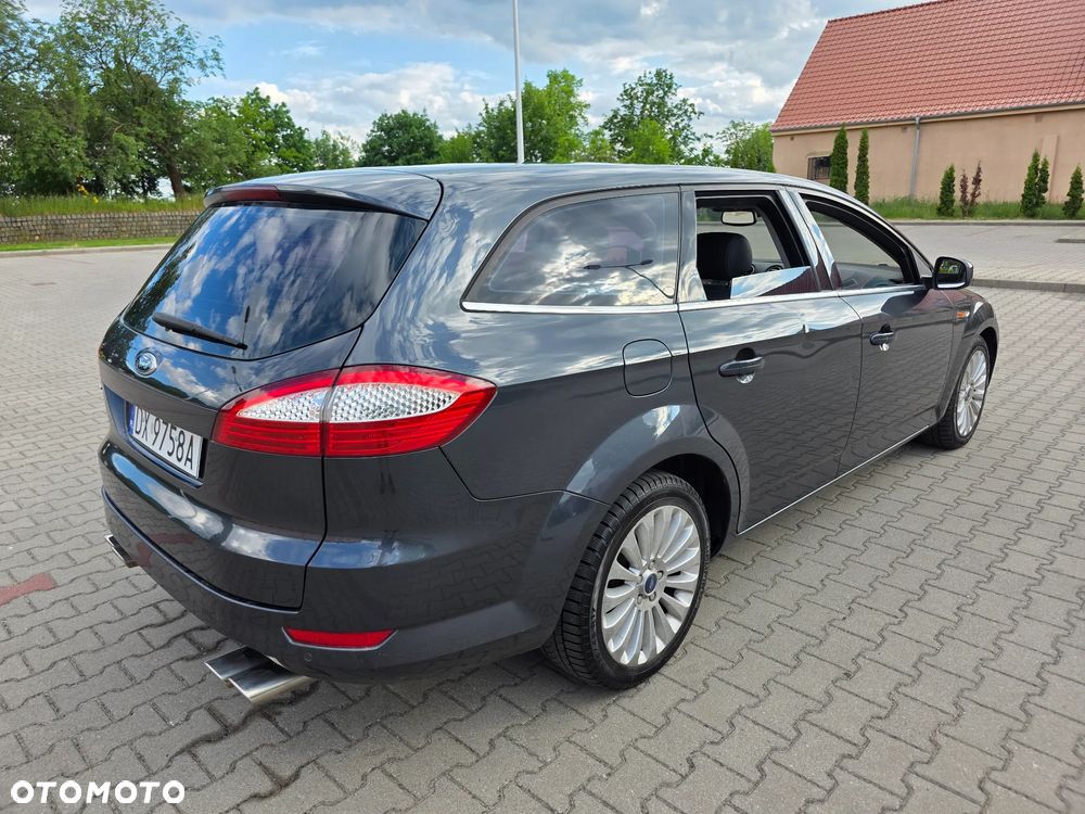 Ford Mondeo 2.5 Titanium - 9