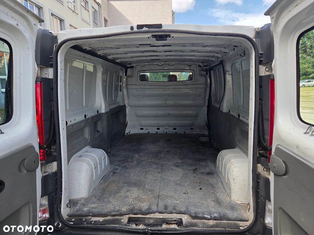 Renault Trafic - 8