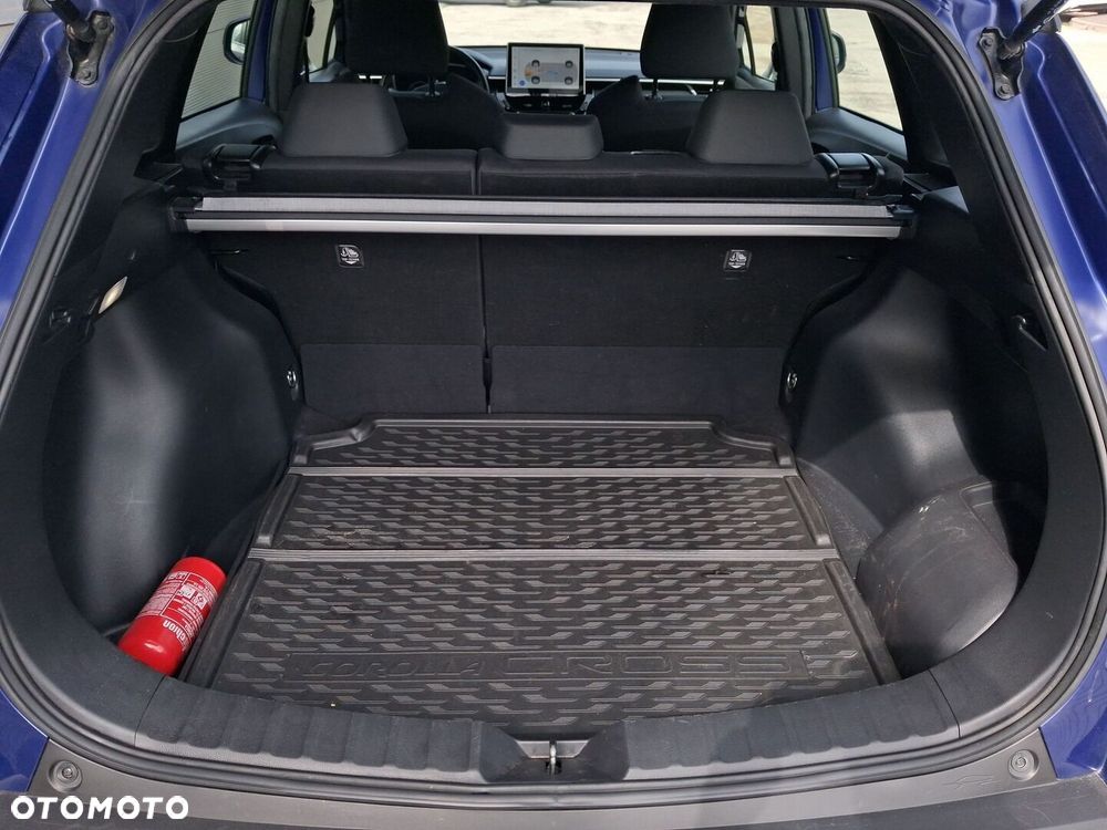 Toyota Corolla Cross - 14