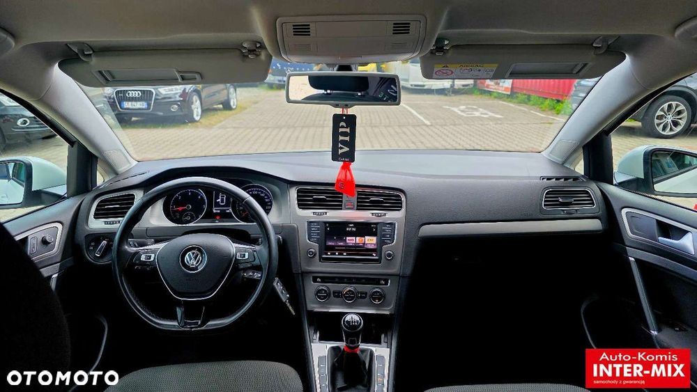 Volkswagen Golf - 30