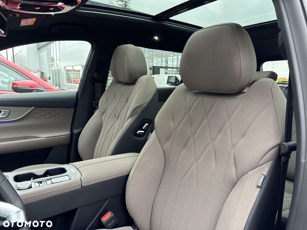 Chery Tiggo 8 1.5 T-GDI Super Hybrid Prestige DCT - 12