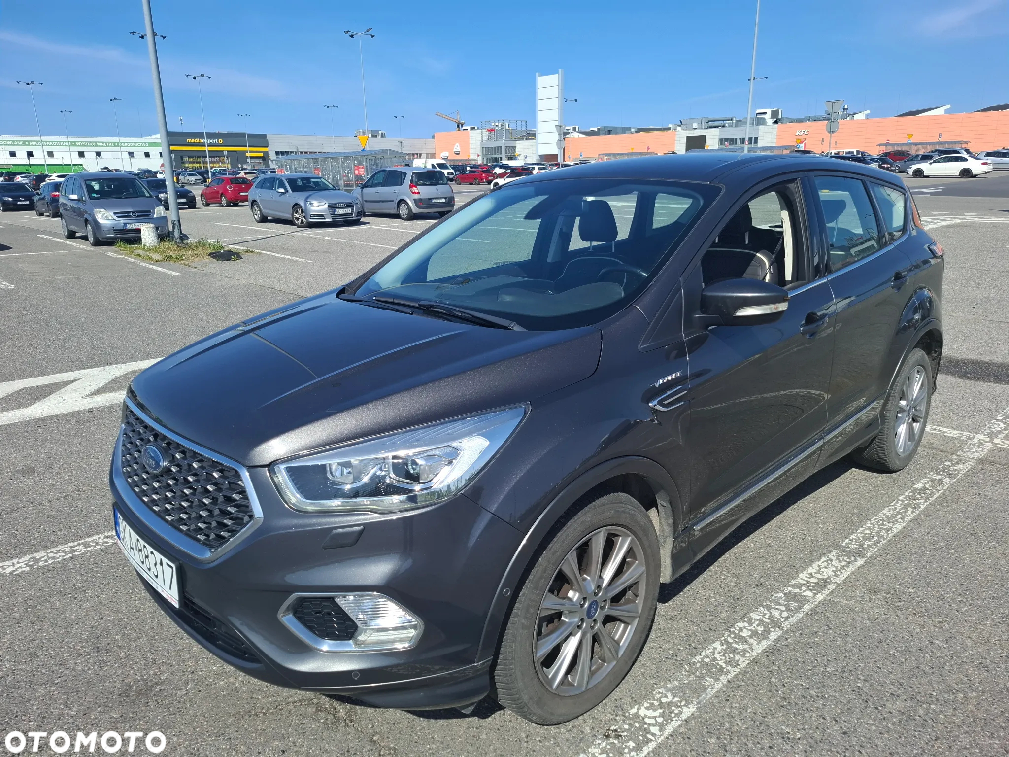Ford Kuga - 10