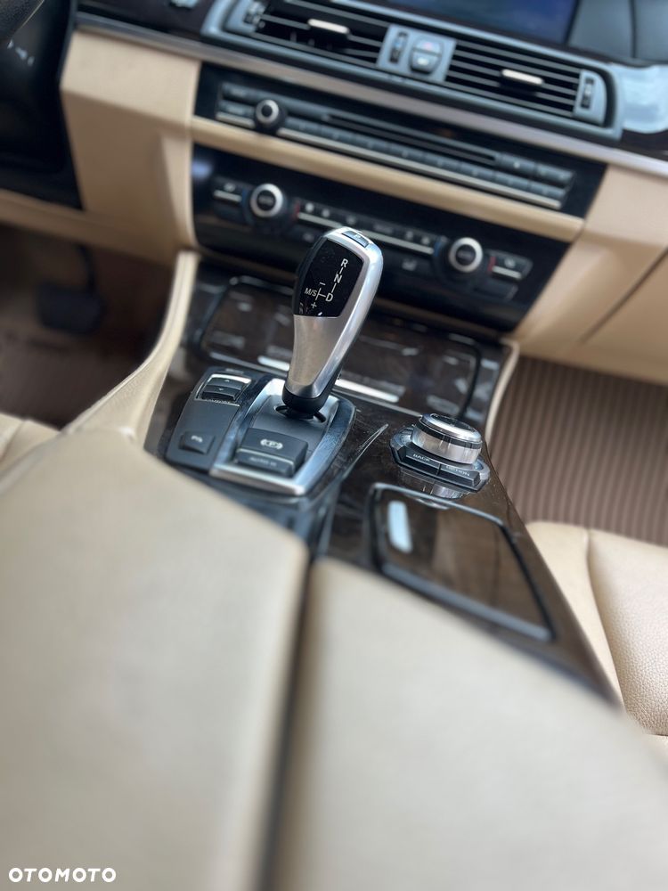 BMW Seria 5 - 23