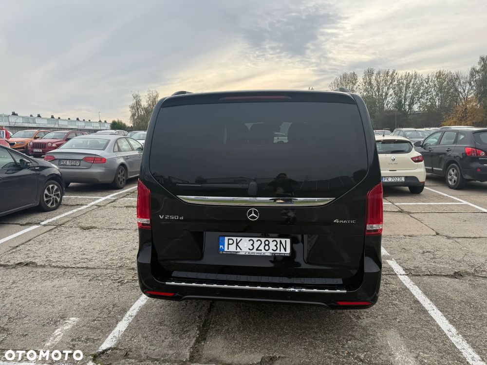 Mercedes-Benz Klasa V 250 d 4-Matic 7G-Tronic - 18