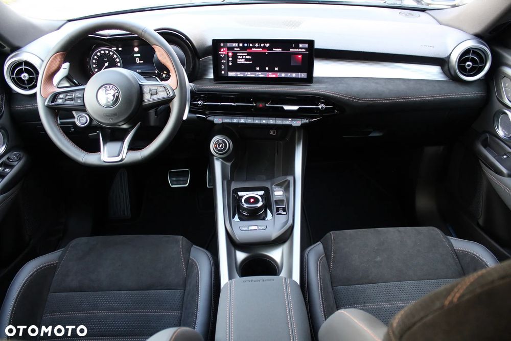 Alfa Romeo Tonale 1.5 T4 GSE mHEV Intensa DCT - 10