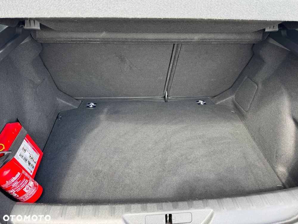 Peugeot 308 1.2 PureTech Active S&S - 8