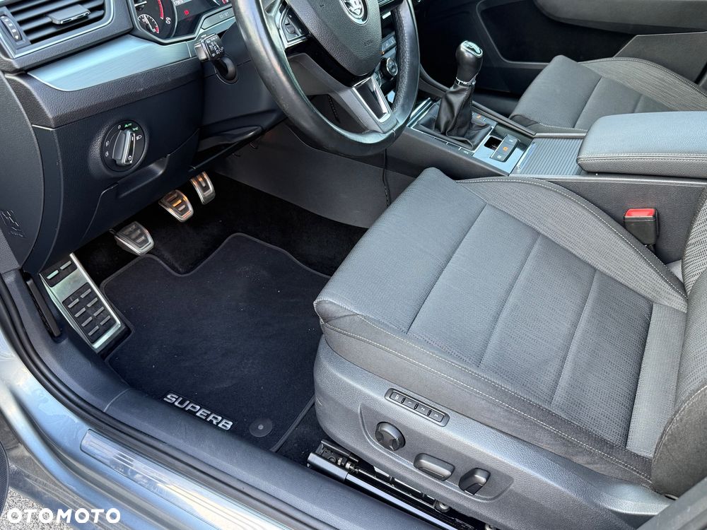 Skoda Superb 1.6 TDI Active - 16