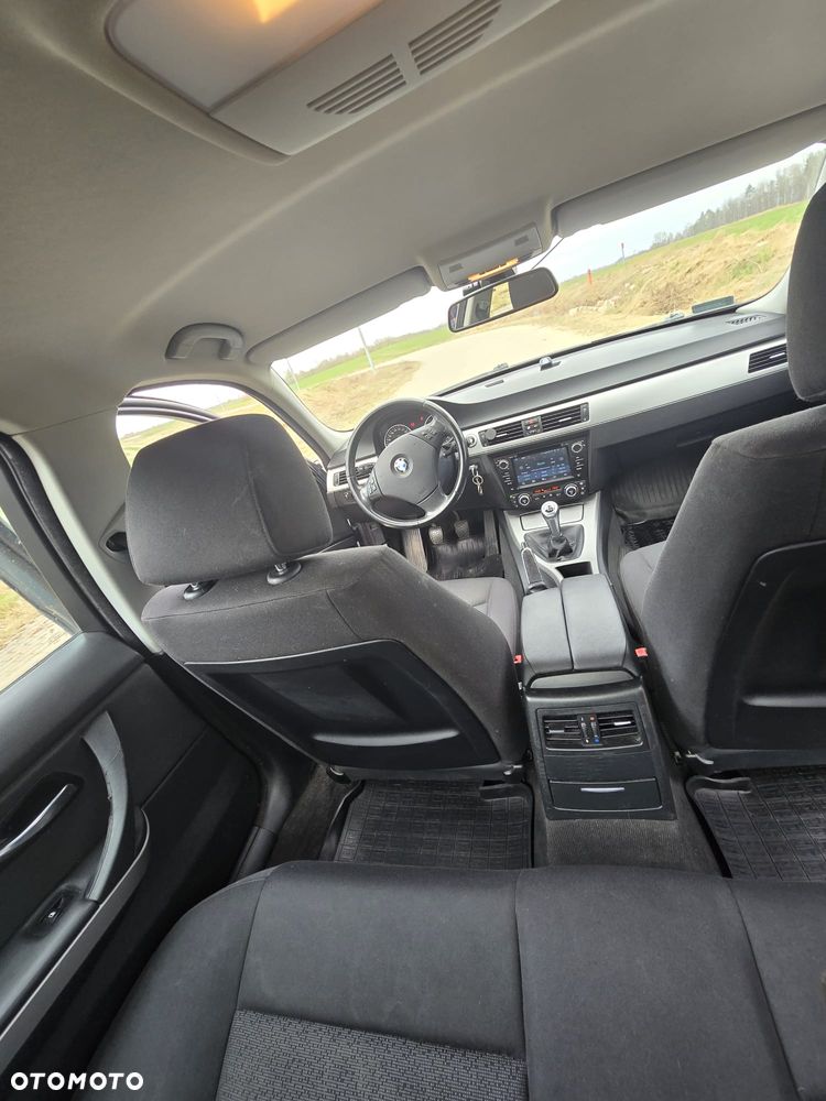 BMW Seria 3 - 9