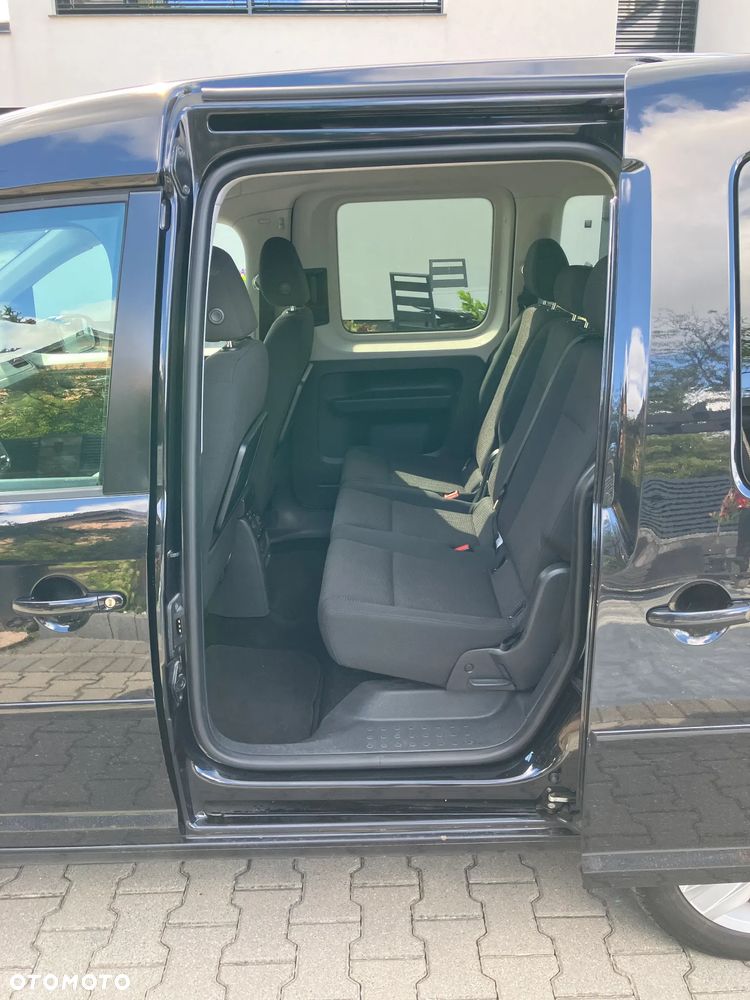 Volkswagen Caddy 2.0 TDI Comfortline DSG - 4