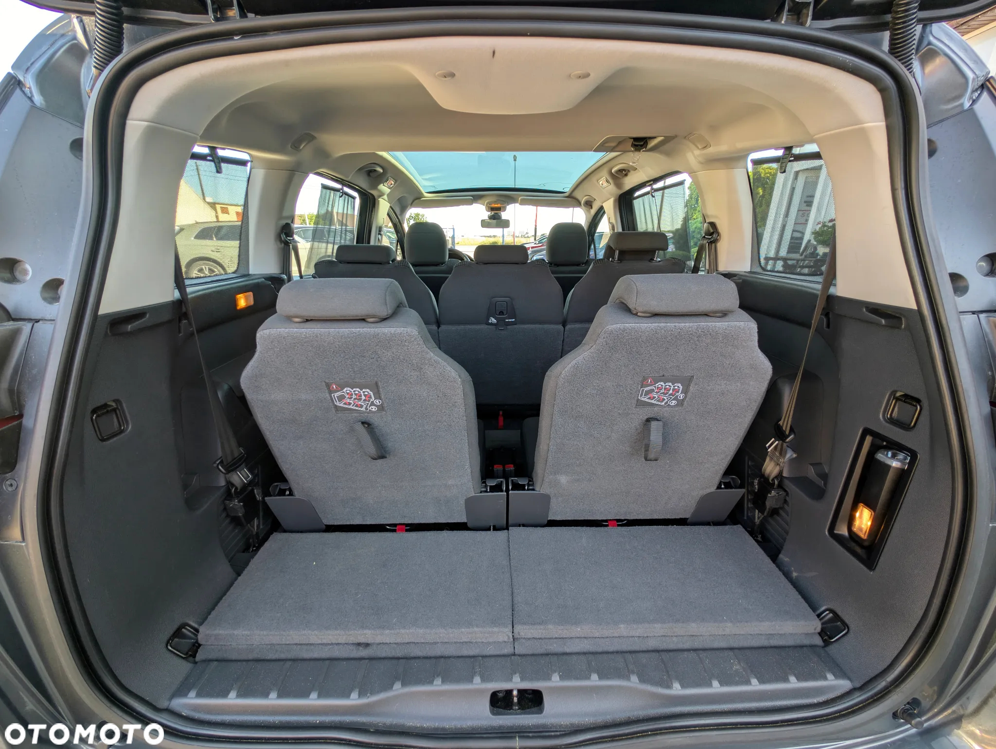 Peugeot 5008 1.6 HDi Active 7os - 35