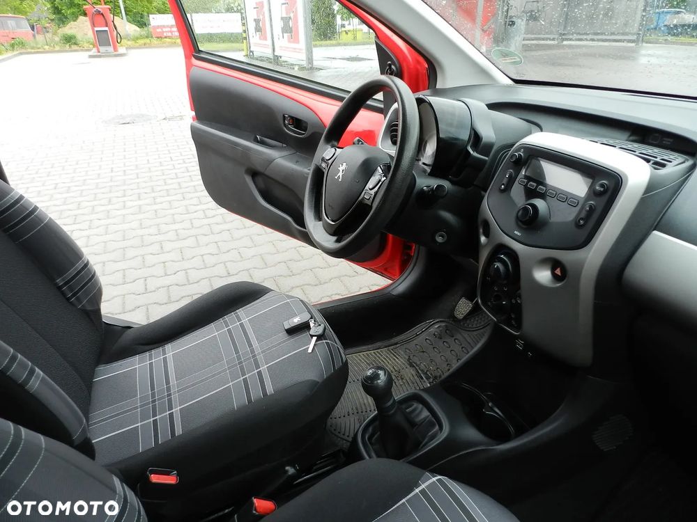 Peugeot 108 - 15