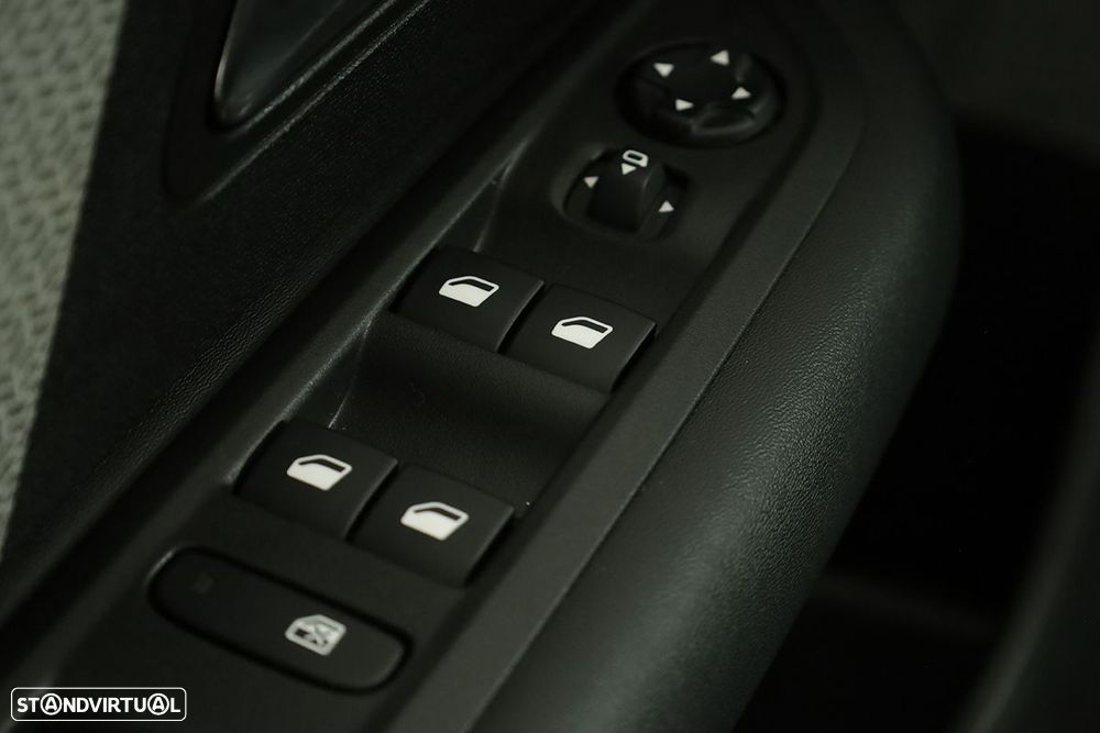 Citroën C4 1.2 PureTech Plus EAT8 - 20