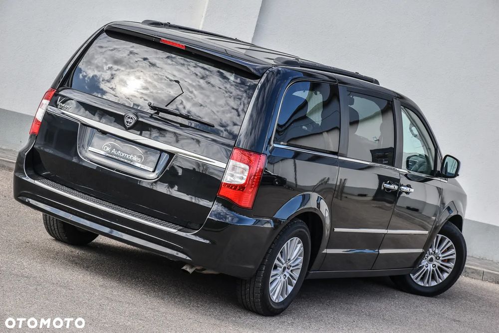 Lancia Voyager 2.8CRD Platinum - 7