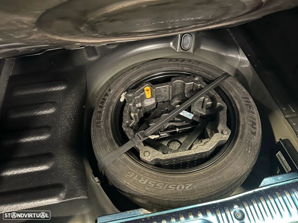 Peugeot 407 SW 1.6 HDi Navteq - 24