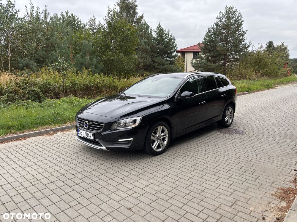 Volvo V60 D4 Drive-E Momentum - 14
