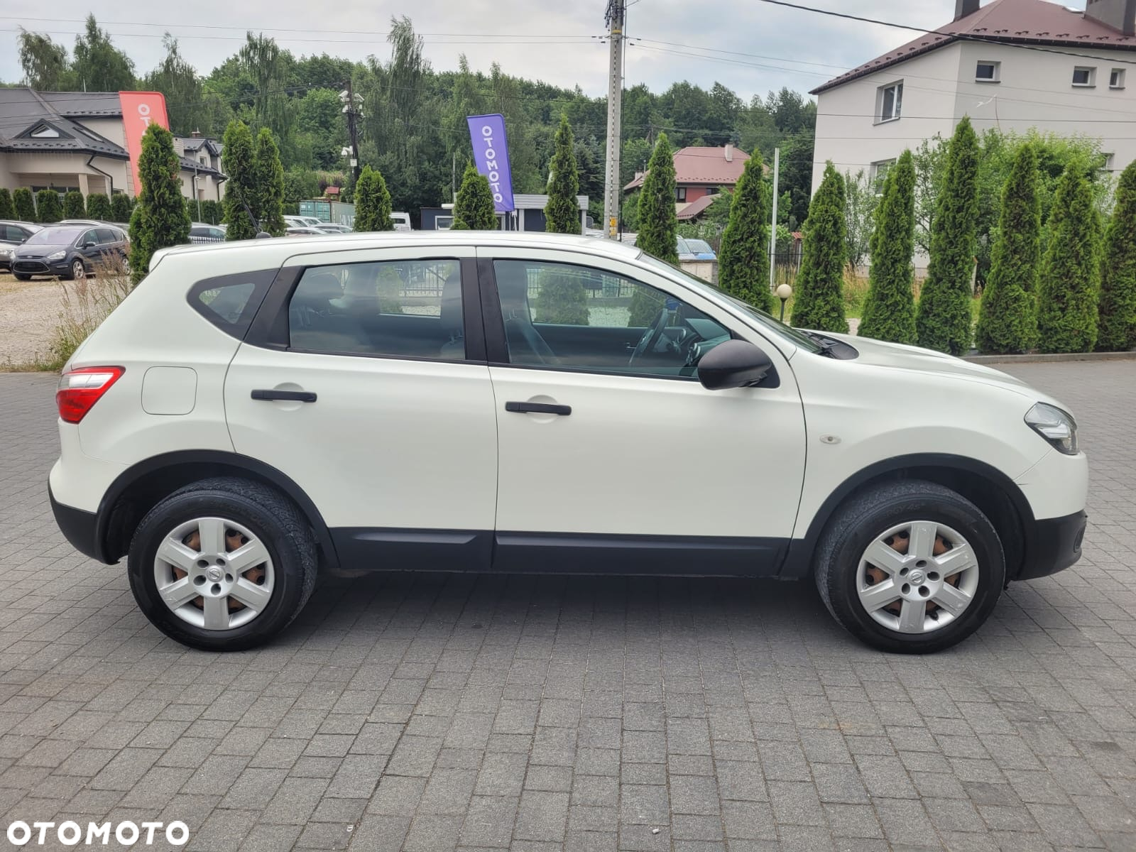 Nissan Qashqai - 4