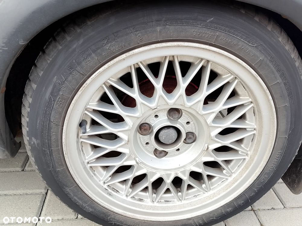 Volkswagen Golf - 19