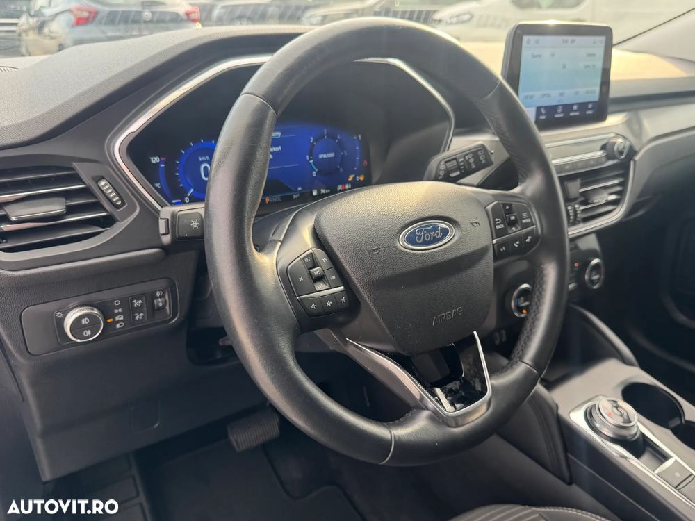 Ford Kuga 1.5 TDCi 2x4 Aut. Titanium - 16