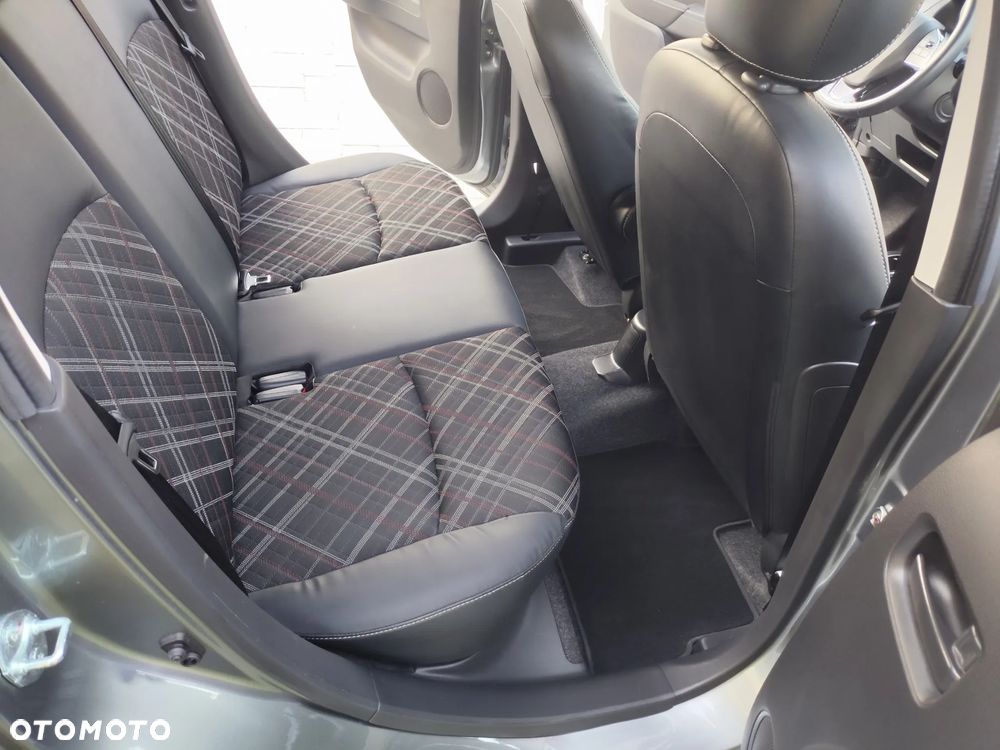 Mitsubishi Space Star 1.2 AS&G Invite CVT - 22