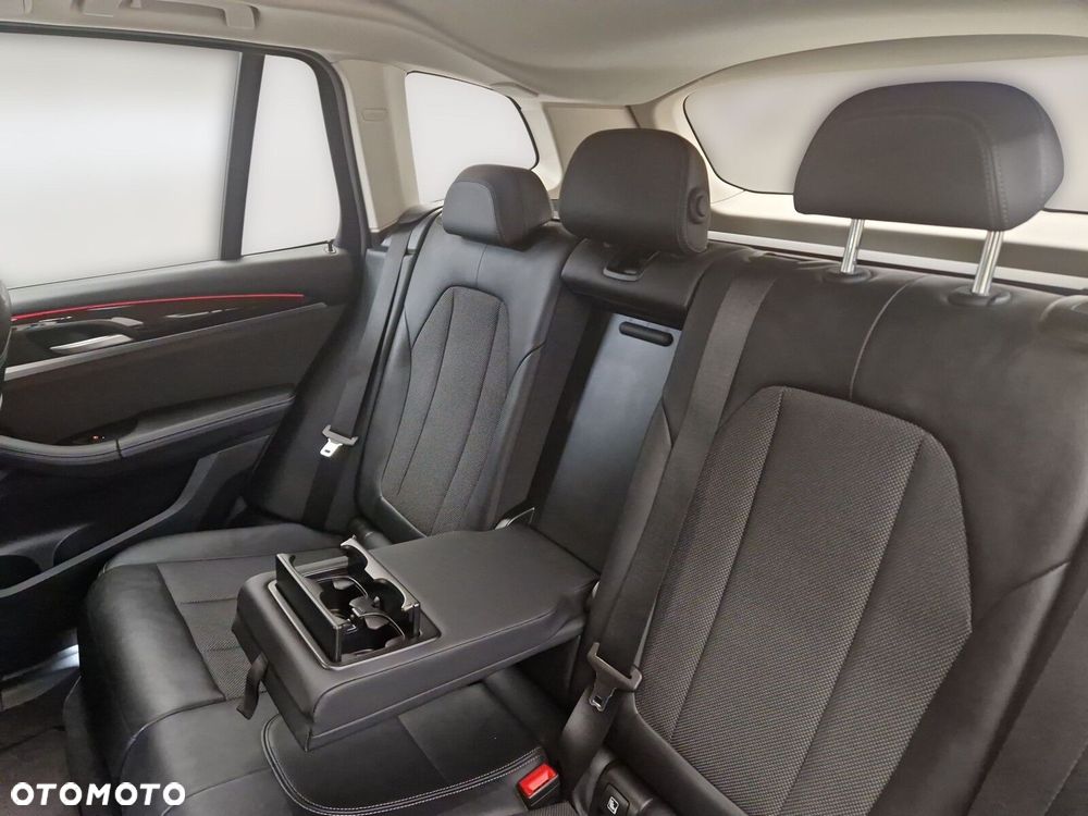 BMW X3 xDrive20d MHEV xLine - 18