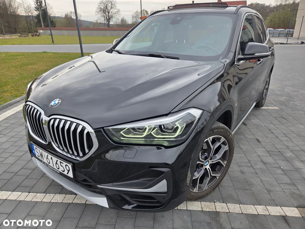 BMW X1 xDrive20i - 2