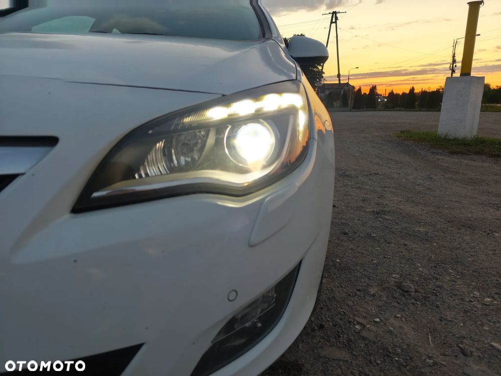 Opel Astra IV 2.0 CDTI Sport - 22
