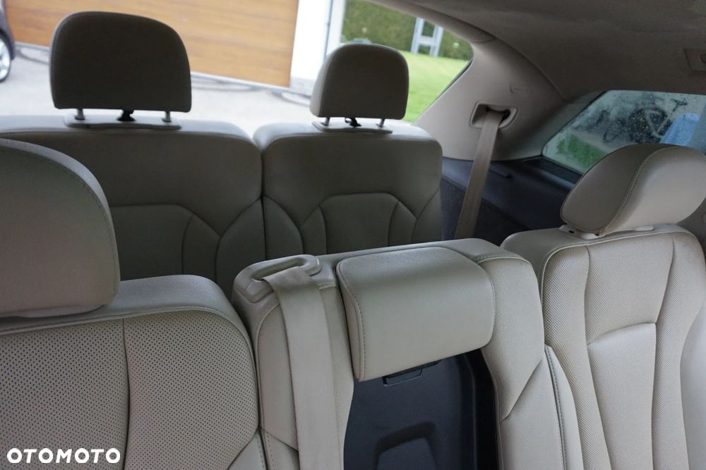 Audi Q7 - 35
