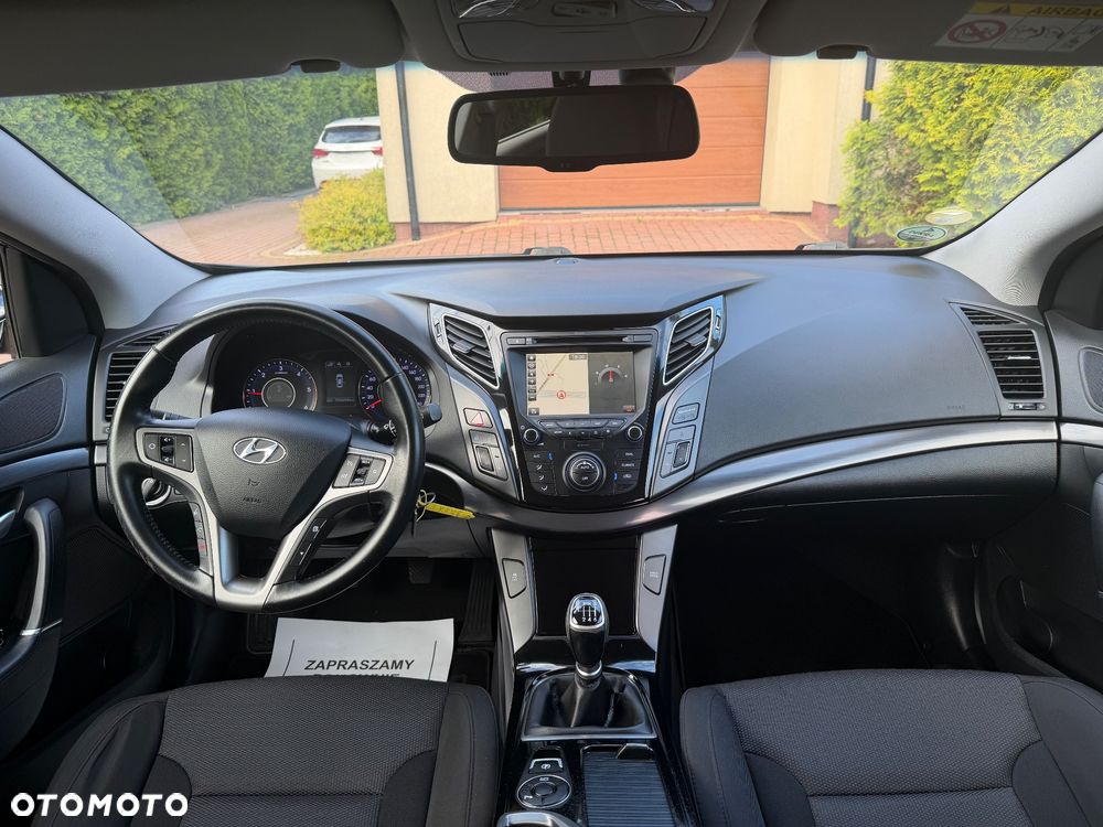 Hyundai i40 Kombi 1.7 CRDi Premium - 19