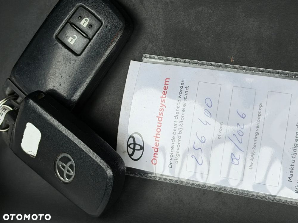 Toyota Auris 1.8 VVT-i Automatik Comfort - 36