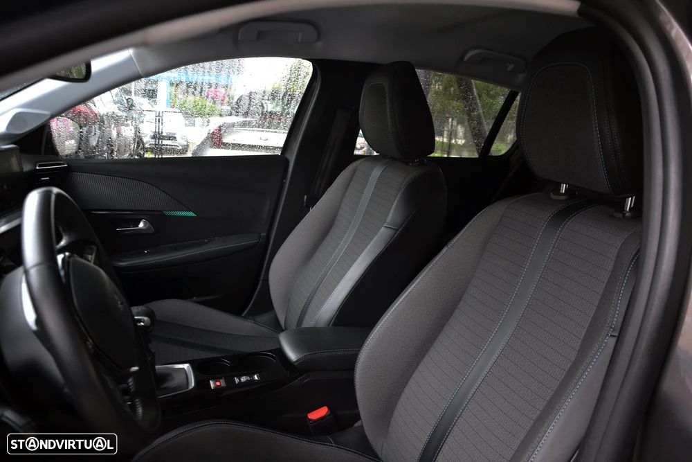 Peugeot 208 PureTech 100 Allure - 11