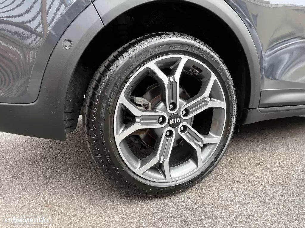 Kia XCeed 1.6 GDi PHEV Drive - 52