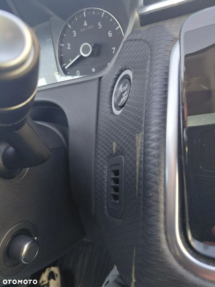 Land Rover Range Rover Velar 2.0 Si4 - 32