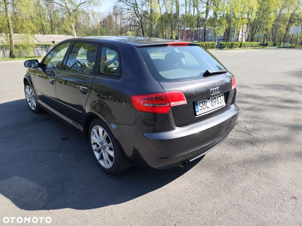 Audi A3 Sportback 1.6 TDI DPF Ambition - 3