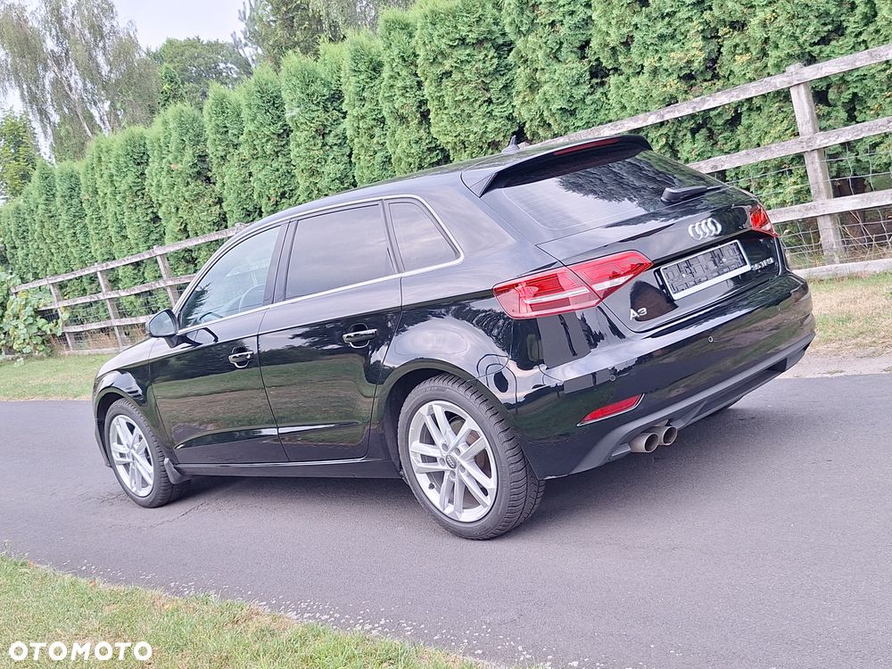 Audi A3 Sportback 35 TFSI S tronic - 6