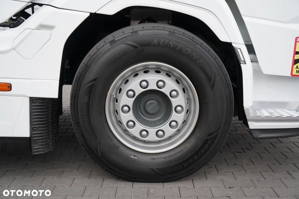 DAF XG 530 / RETARDER / CAŁY NA PODUSZKACH / KLIMA POSTOJOWA / - 18