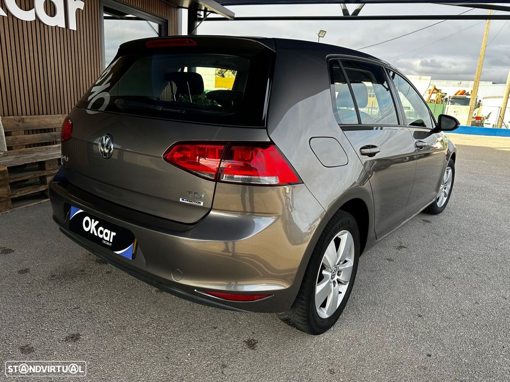 VW Golf 1.6 TDI Confortline - 9
