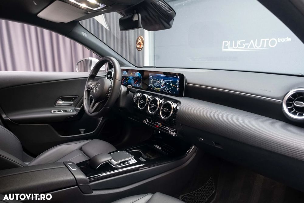 Mercedes-Benz A 180 d Sedan 7G-DCT Style - 37