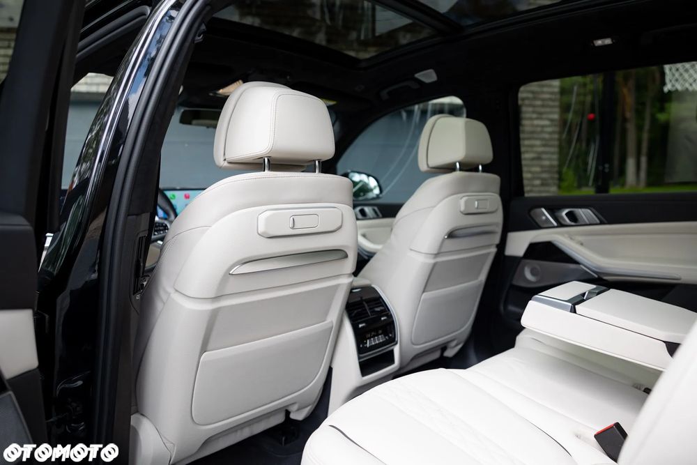 BMW X7 xDrive40d mHEV sport - 13