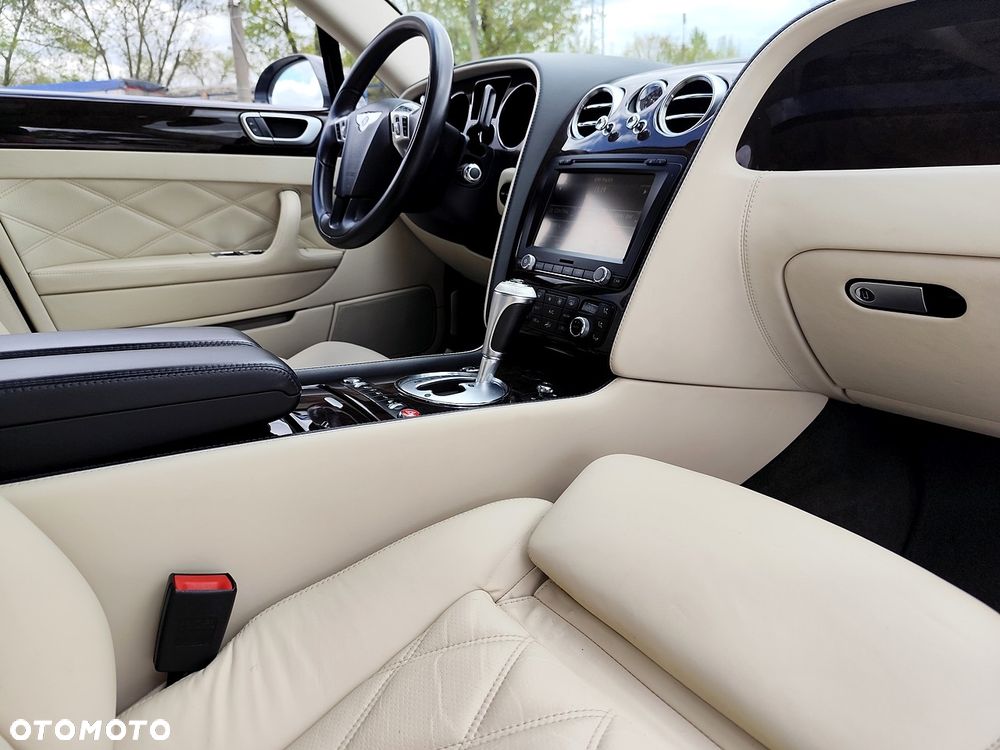 Bentley Flying Spur Speed - 13