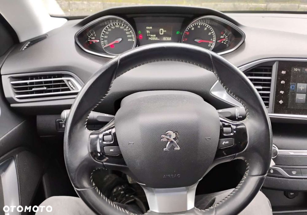 Peugeot 308 - 15
