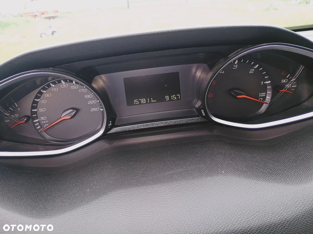 Peugeot 308 - 4
