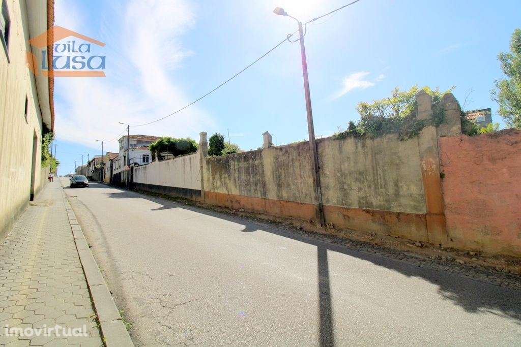 Moradia de 4 frentes tipo Quintinha ewm Vilar de Paraíso - Grande imagem: 4/13