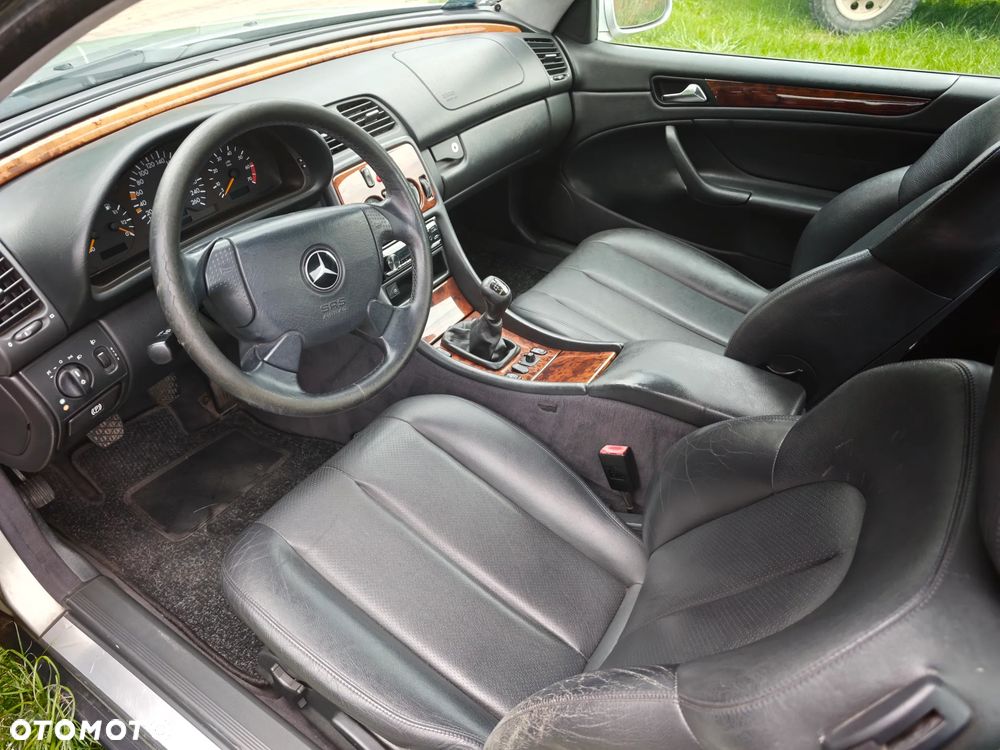 Mercedes-Benz CLK - 2